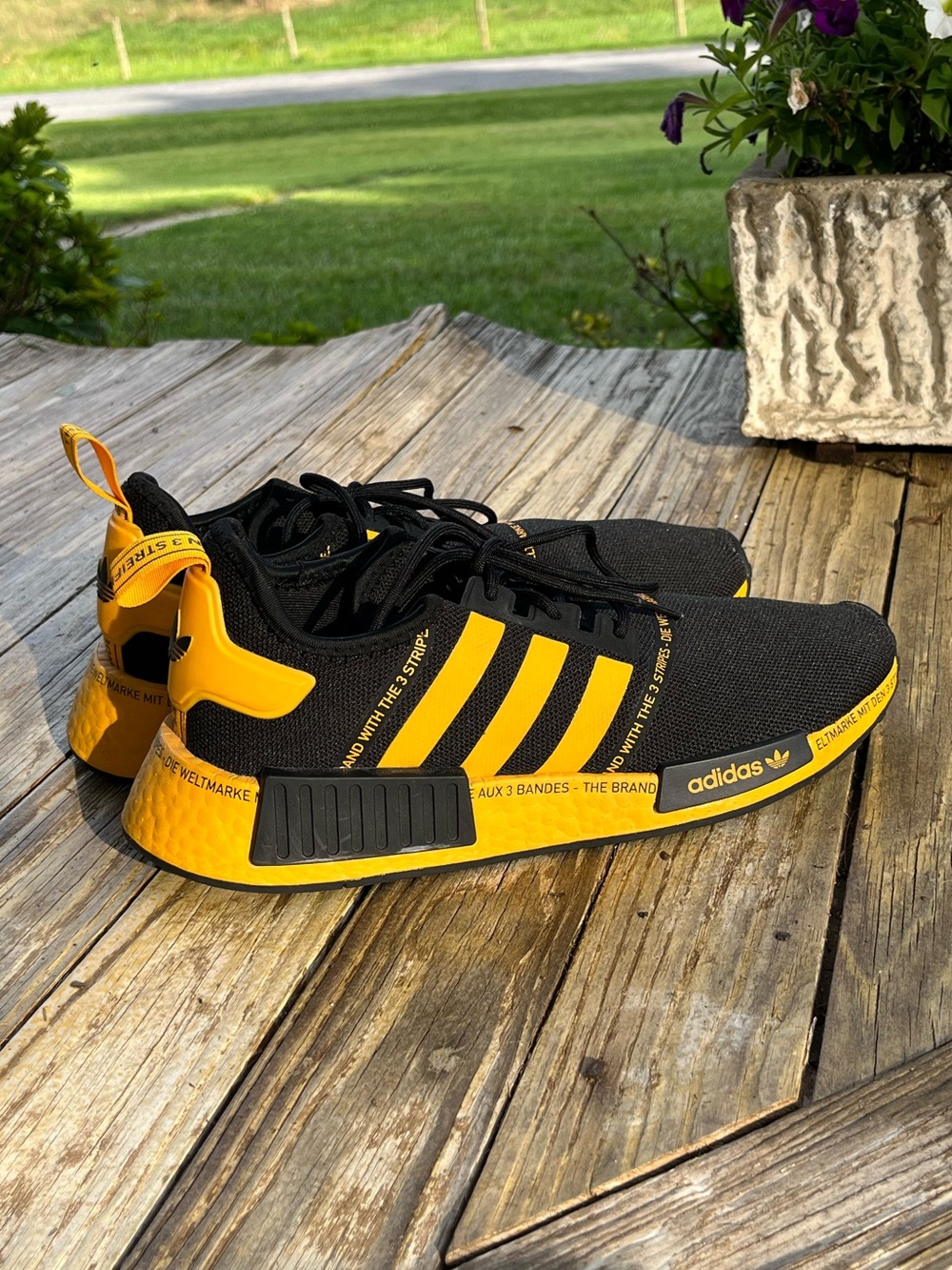 Adidas Originals NMD_R1 Running Shoes - Size - Men’s 10 - Picture 2 of 11